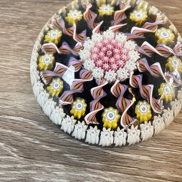 Vtg Perthshire Scotland Millefiori 12 Spoke Radial Twist 2.5" Glass Paperweight - Picture 11 of 12